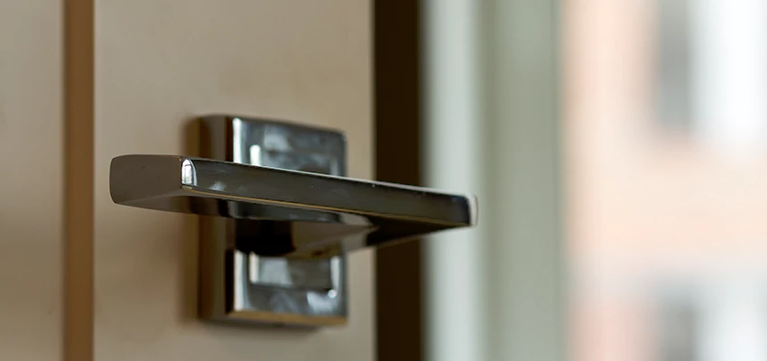 Door Lever Knob Repair in McKinleyville, California
